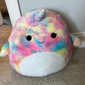 Took tag off but only used once, narwhal, pink, yellow, blue